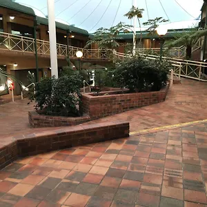 **** Motel Mayfair Plaza And Australien